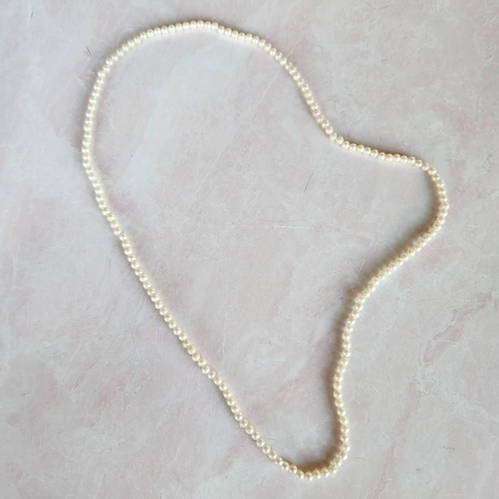faux pearl single strand necklace costume fashion jewelry